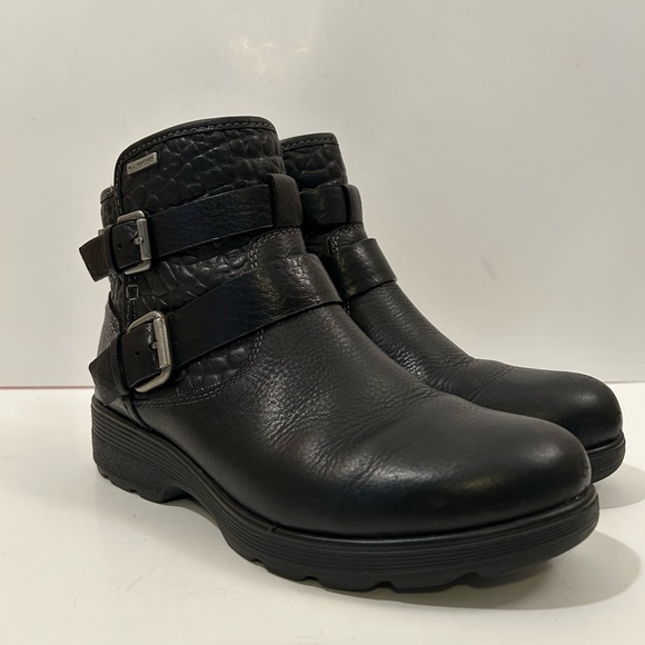 Bionica All-Weather Double Strap Buckle Side Zip Black Leather Boots Size 7 M - Picture 3 of 12